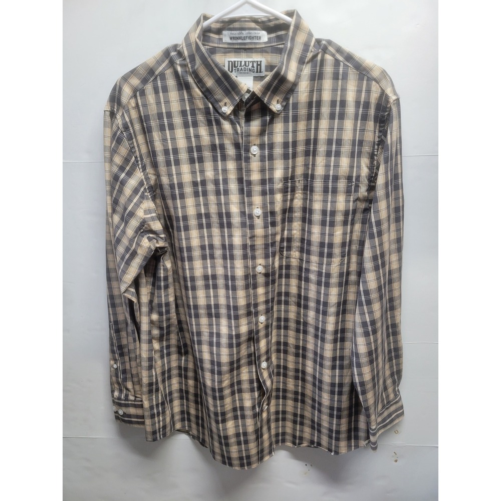 Duluth Trading Co Wrinklefighter Shirt Mens Medium Relaxed Fit Plaid Tan Grey